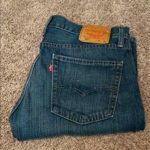 Men’s Levi’s 527 jeans